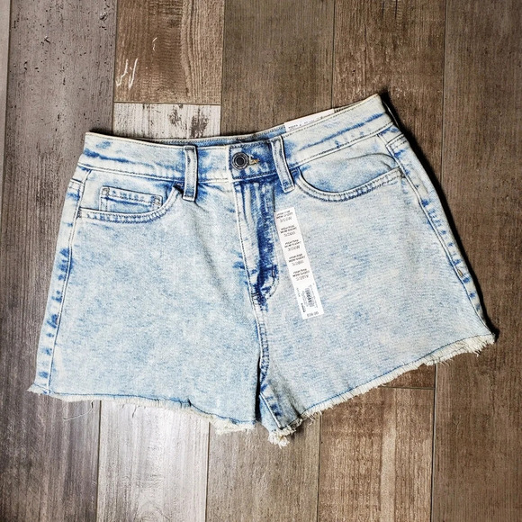 NWT SO Size 3/26W High Rise Mom Short - Picture 1 of 12